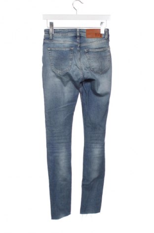 Dámské džíny  Tiger Of Sweden, Velikost XS, Barva Modrá, Cena  159,00 Kč