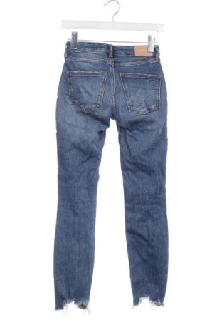 Дамски дънки Zara, Размер XS, Цвят Син, Цена 9,71 €