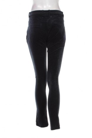 Damen Cordhose Brora, Größe M, Farbe Grün, Preis € 2,99
