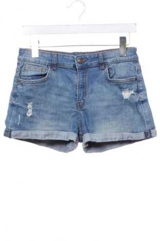 Γυναικείο κοντό παντελόνι Bershka, Μέγεθος M, Χρώμα Μπλέ, Τιμή 5,99 €