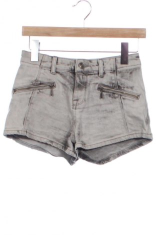 Γυναικείο κοντό παντελόνι Bershka, Μέγεθος XS, Χρώμα Γκρί, Τιμή 5,99 €