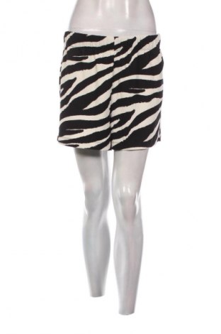 Γυναικείο κοντό παντελόνι Esmara, Μέγεθος S, Χρώμα Πολύχρωμο, Τιμή 3,99 €