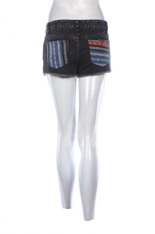 Dámské kraťasy  Glamorous, Velikost S, Barva Černá, Cena  49,00 Kč