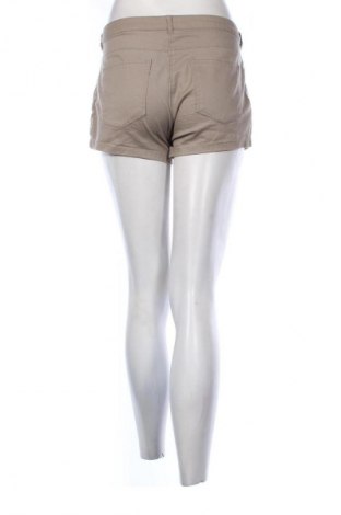 Γυναικείο κοντό παντελόνι H&M, Μέγεθος M, Χρώμα Πολύχρωμο, Τιμή 5,00 €