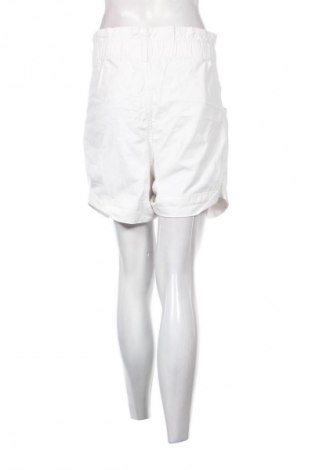 Dámské kraťasy  H&M, Velikost M, Barva Bílá, Cena  209,00 Kč