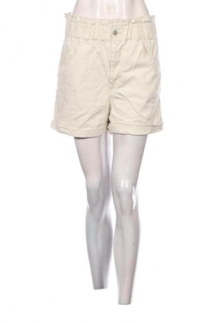 Damen Shorts House, Größe M, Farbe Ecru, Preis € 3,99