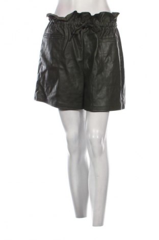 Dámské kraťasy  Kendall & Kylie, Velikost L, Barva Zelená, Cena  1 034,00 Kč