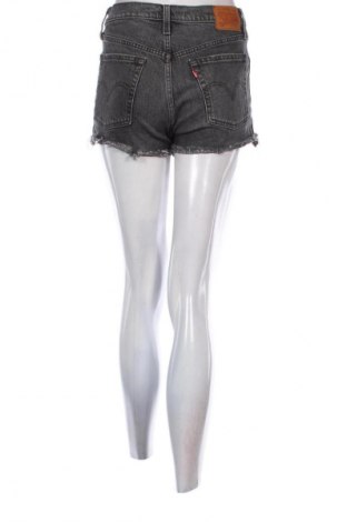 Dámské kraťasy  Levi's, Velikost S, Barva Šedá, Cena  299,00 Kč