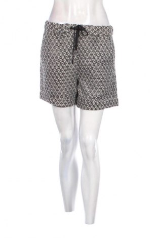 Dámské kraťasy  Monki, Velikost M, Barva Vícebarevné, Cena  178,00 Kč