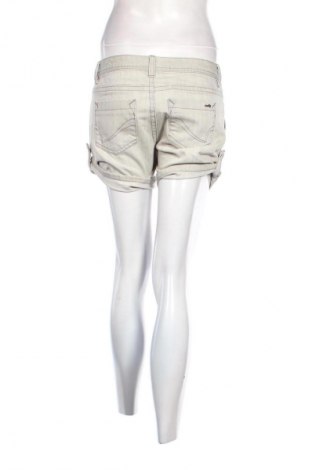 Γυναικείο κοντό παντελόνι ONLY, Μέγεθος M, Χρώμα Γκρί, Τιμή 5,99 €