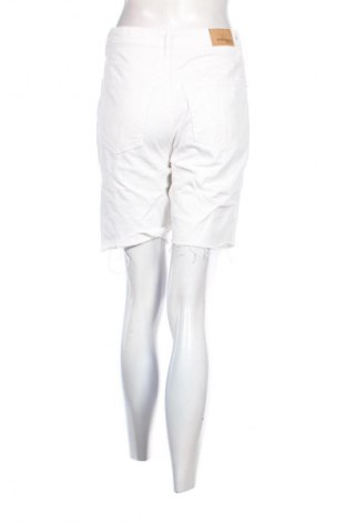 Damen Shorts Perfect, Größe S, Farbe Weiß, Preis 1,99 €