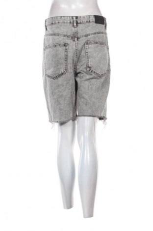 Dámské kraťasy  Sinsay, Velikost M, Barva Černá, Cena  129,00 Kč