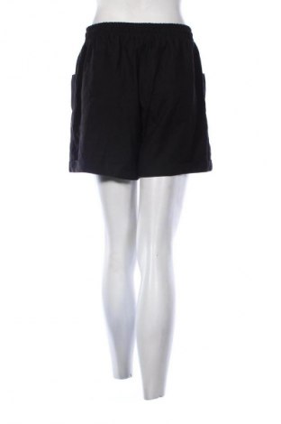 Damen Shorts Sinsay, Größe M, Farbe Schwarz, Preis 12,44 €