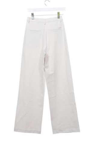 Női nadrág Calvin Klein Jeans, Méret XS, Szín Szürke, Ár 18 929 Ft