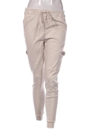 Γυναικείο παντελόνι Cropp, Μέγεθος M, Χρώμα  Μπέζ, Τιμή 3,99 €
