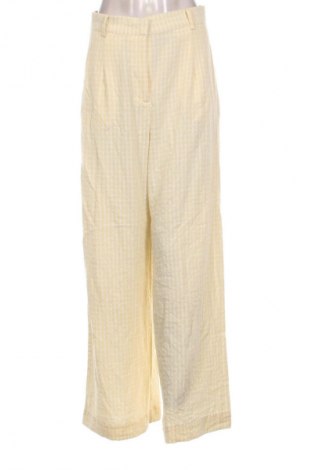 Dámské kalhoty  Guido Maria Kretschmer for About You, Velikost M, Barva Vícebarevné, Cena  1 379,00 Kč