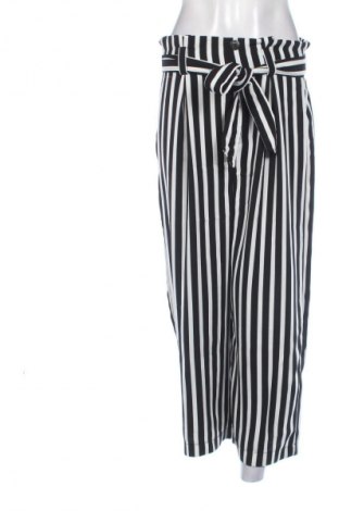Damenhose Stradivarius, Größe M, Farbe Mehrfarbig, Preis 9,20 €