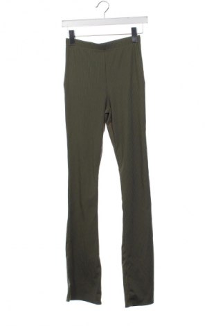 Γυναικείο παντελόνι Topshop, Μέγεθος XS, Χρώμα Πράσινο, Τιμή 2,99 €