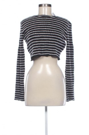 Дамски пуловер Bershka, Размер L, Цвят Многоцветен, Цена 6,13 €