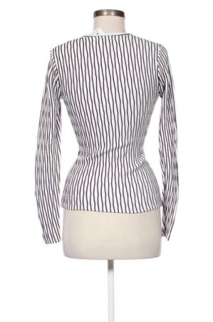 Damski sweter Mohito, Rozmiar M, Kolor Kolorowy, Cena 25,99 zł