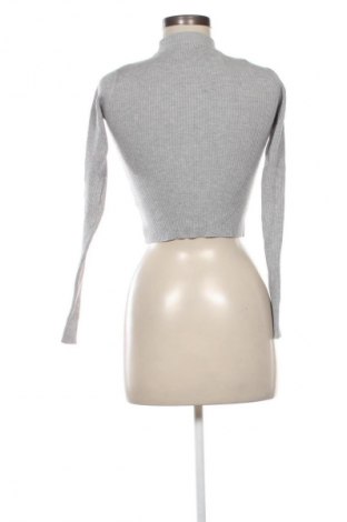 Dámský svetr Pull&Bear, Velikost XS, Barva Šedá, Cena  208,00 Kč