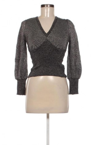 Дамски пуловер Unbranded, Размер S, Цвят Сребрист, Цена 10,22 €