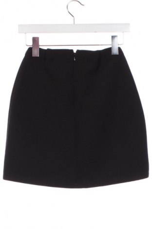 Kinderrock Reserved, Größe 11-12y/ 152-158 cm, Farbe Schwarz, Preis € 4,99