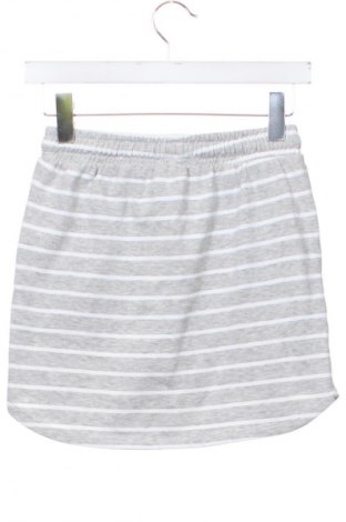 Kinderrock Reserved, Größe 10-11y/ 146-152 cm, Farbe Mehrfarbig, Preis 2,99 €