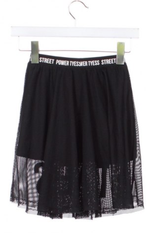 Kinderrock Unbranded, Größe 4-5y/ 110-116 cm, Farbe Schwarz, Preis 6,99 €