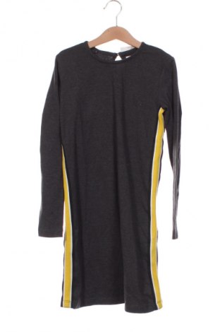 Детска рокля Unbranded, Размер 7-8y/ 128-134 см, Цвят Сив, Цена 2,04 €