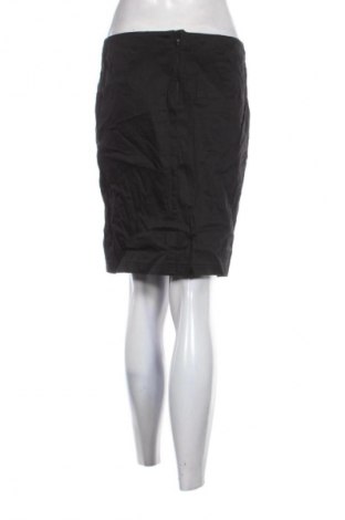 Пола Bpc Bonprix Collection, Размер M, Цвят Черен, Цена 2,04 €