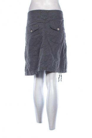 Rock Cecil, Größe M, Farbe Grau, Preis 2,99 €