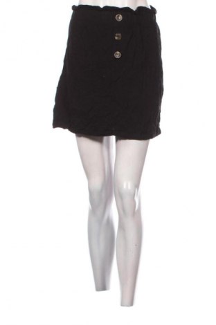 Sukně Cropp, Velikost M, Barva Černá, Cena  79,00 Kč