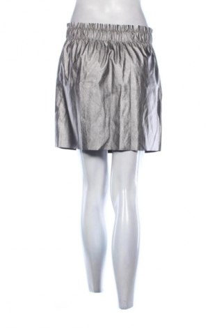 Пола Forever 21, Размер M, Цвят Сив, Цена 2,55 €