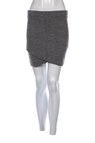 Sukně H&M, Velikost S, Barva Vícebarevné, Cena  79,00 Kč