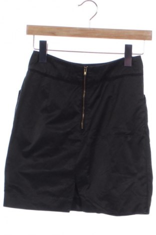 Sukně H&M, Velikost XS, Barva Černá, Cena  79,00 Kč