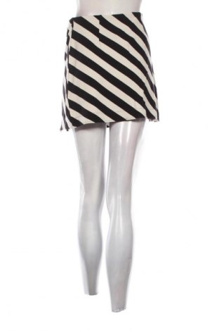 Sukně H&M, Velikost S, Barva Vícebarevné, Cena  105,00 Kč