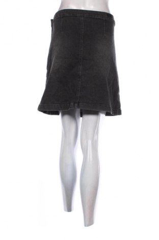 Sukně Jdy, Velikost M, Barva Šedá, Cena  49,00 Kč