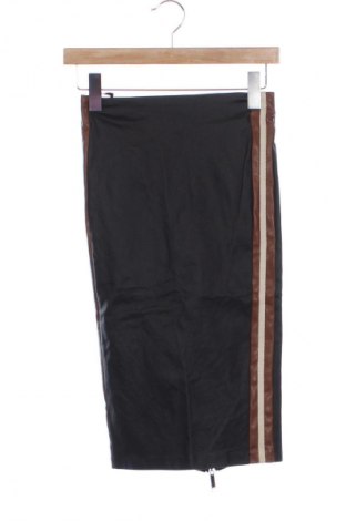 Fustă Junona, Mărime S, Culoare Negru, Preț 72,99 Lei