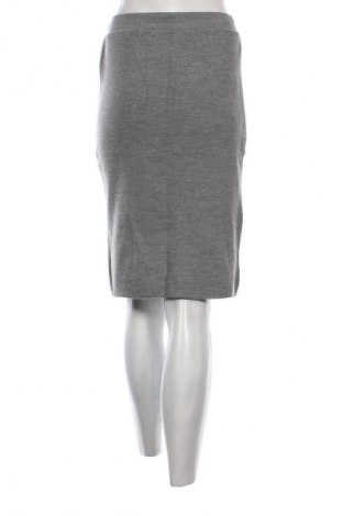 Sukně LC Waikiki, Velikost M, Barva Šedá, Cena  99,00 Kč