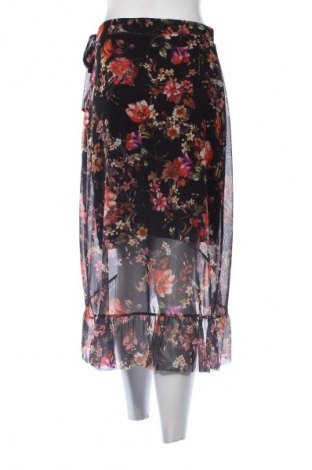 Sukně Pieces, Velikost M, Barva Vícebarevné, Cena  109,00 Kč