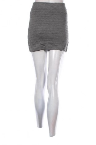 Sukňa Promod, Veľkosť S, Farba Sivá, Cena  1,95 €