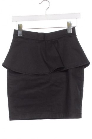 Spódnica Reserved, Rozmiar XS, Kolor Czarny, Cena 12,99 zł