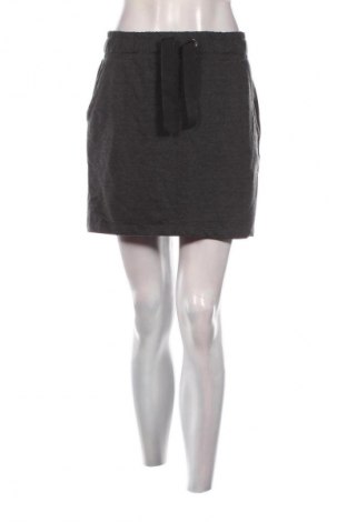 Szoknya Reserved, Méret S, Szín Szürke, Ár 1 109 Ft