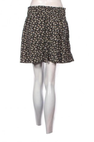 Пола SHEIN, Размер S, Цвят Многоцветен, Цена 8,18 €