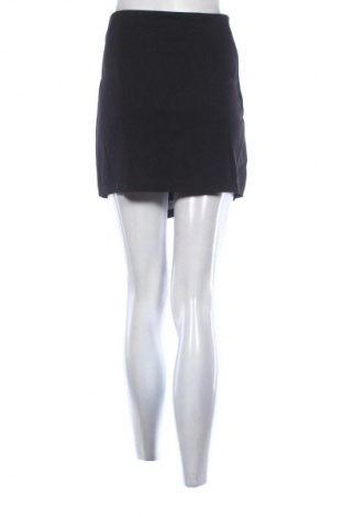 Пола SHEIN, Размер S, Цвят Черен, Цена 2,04 €