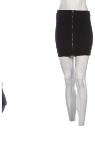 Szoknya Sinsay, Méret S, Szín Fekete, Ár 1 029 Ft