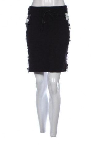 Пола Unbranded, Размер S, Цвят Черен, Цена 3,06 €