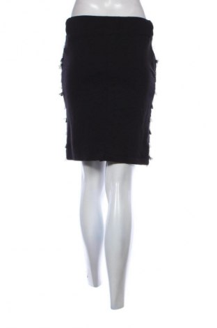 Пола Unbranded, Размер S, Цвят Черен, Цена 3,06 €