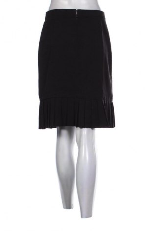 Пола Unbranded, Размер M, Цвят Черен, Цена 3,06 €